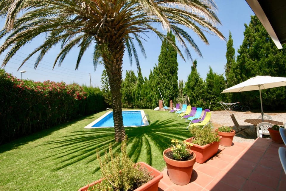 Garden, Pool view, Swimming pool, Swimming pool