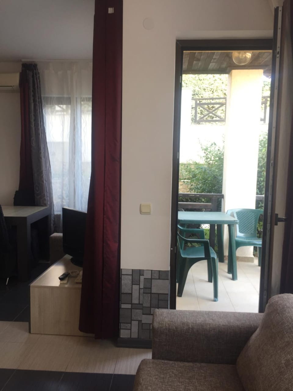 TV and multimedia, Balcony/Terrace, Living room, Photo of the whole room, Seating area, Dining area