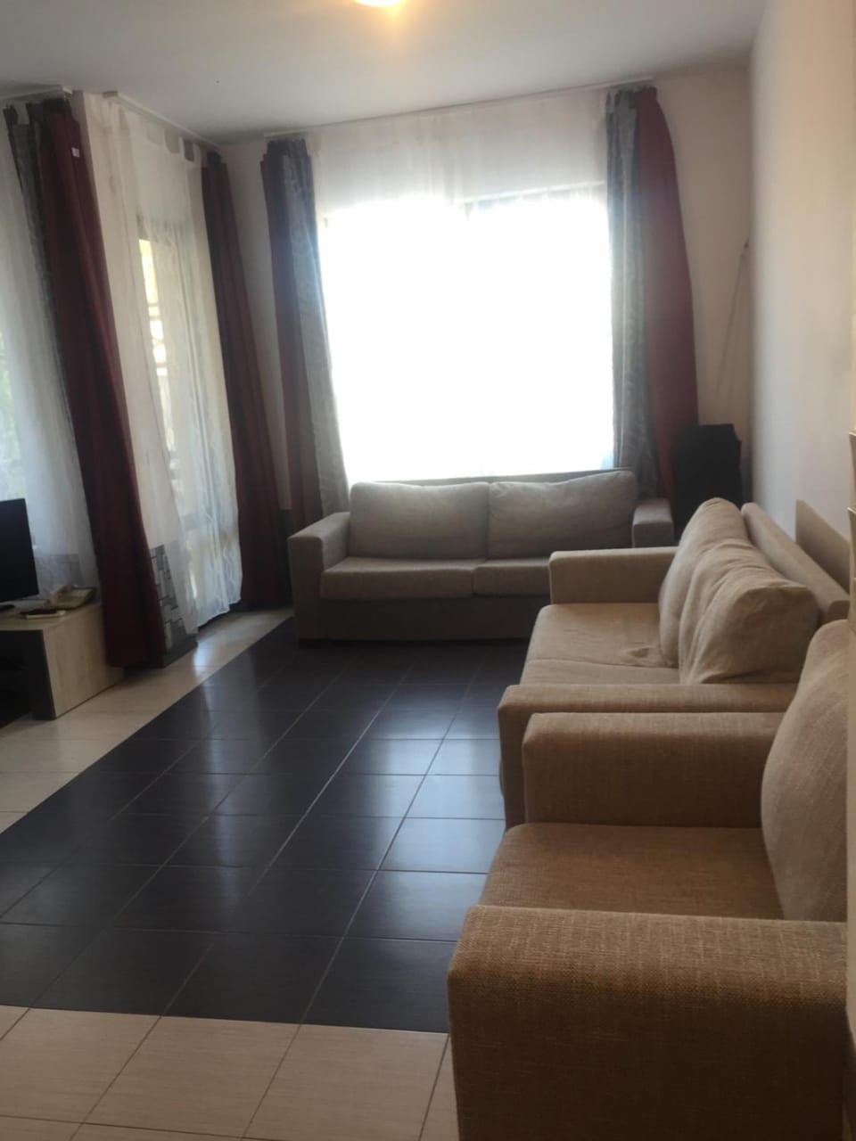 Communal lounge/ TV room, TV and multimedia, Living room, Photo of the whole room, Seating area