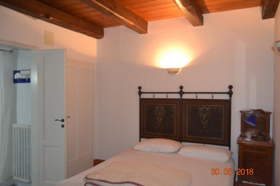 Affitta Camere Il Pettirosso Bed and Breakfast in Marche