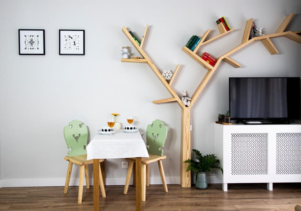 TV and multimedia, Living room, Seating area, Dining area, Evening entertainment