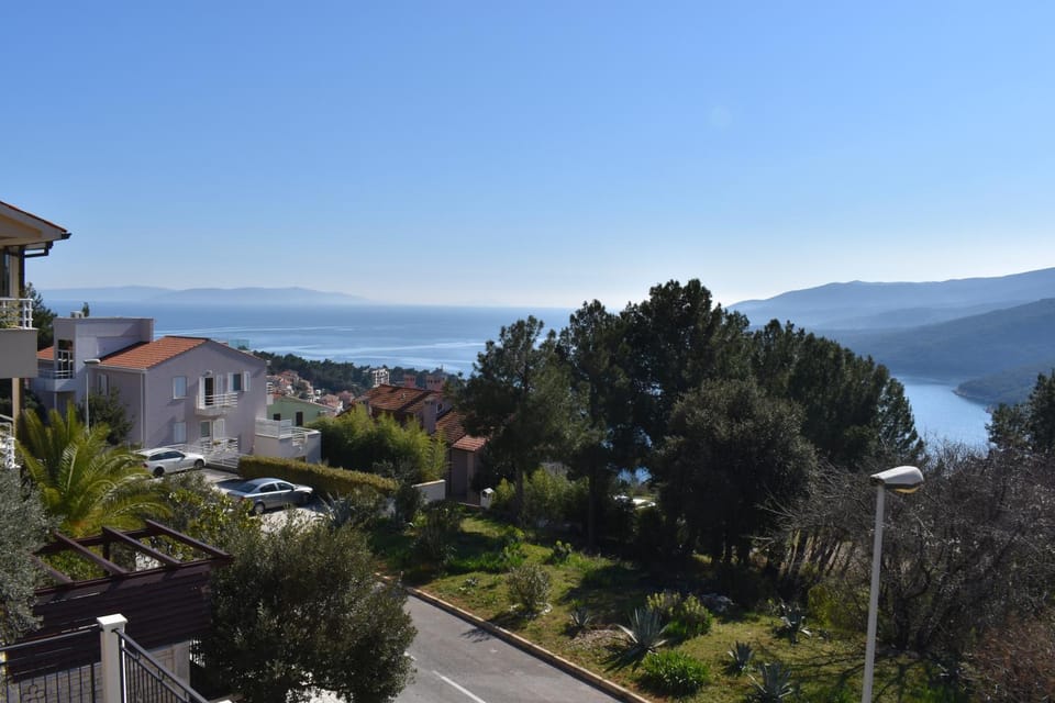 Mare and Terra Apartments Rabac Apartment in Istria County