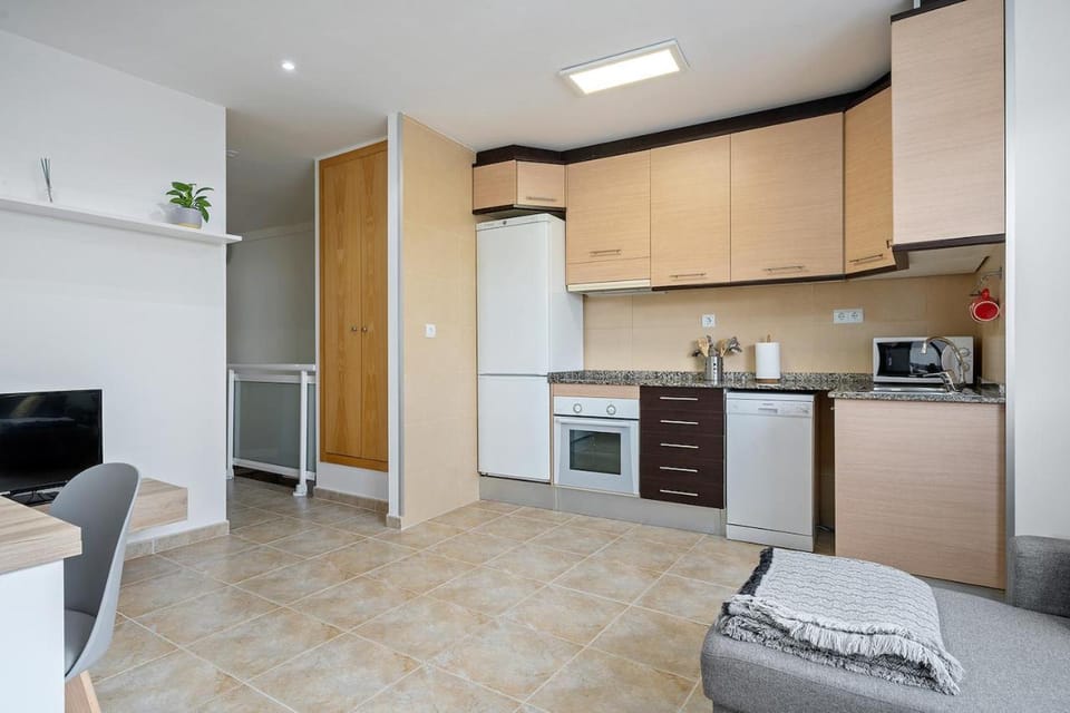 Kitchen or kitchenette, dishwasher, minibar, pet friendly, stove, toaster
