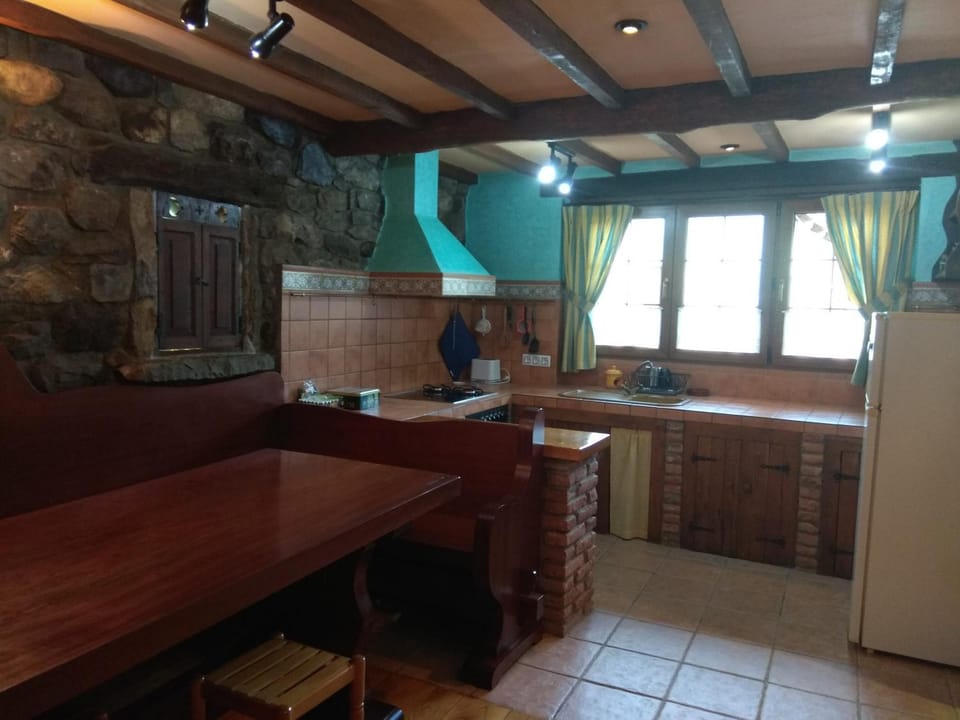 Casa Serafo House in Asturias