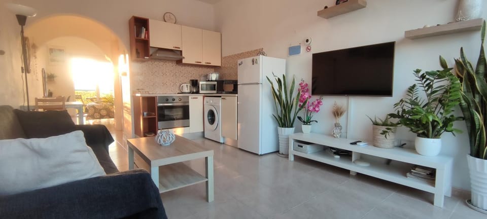 Thalassa Seaside Boutique Beach Apartment Apartment in Poli Crysochous