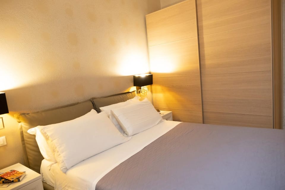 Cathy's Luxury Home Apartment in Rome