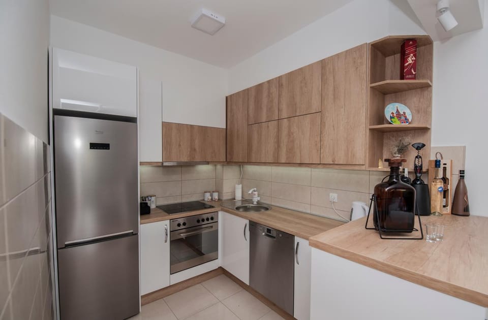 Coffee/tea facilities, Kitchen or kitchenette