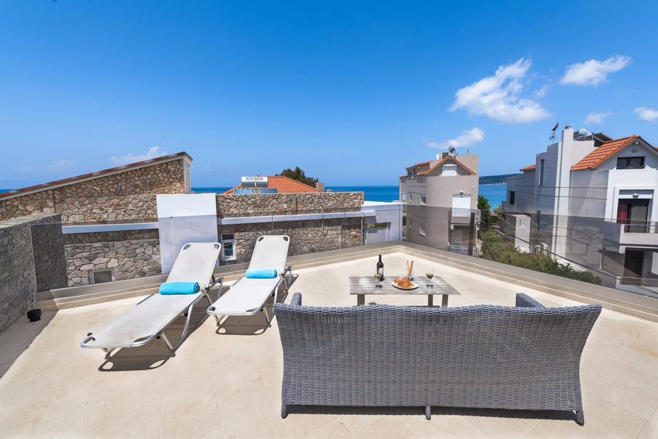 Bird's eye view, Summer, Balcony/Terrace, On site, Sea view