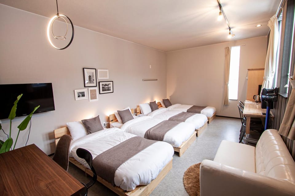 Bed, Photo of the whole room