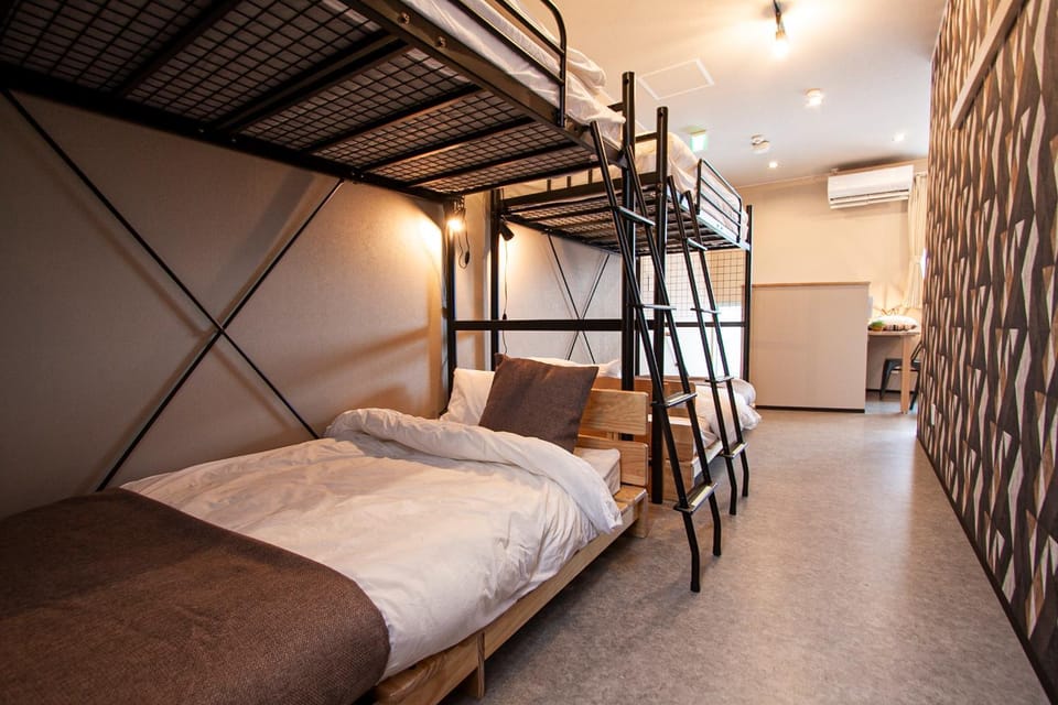 bunk bed
