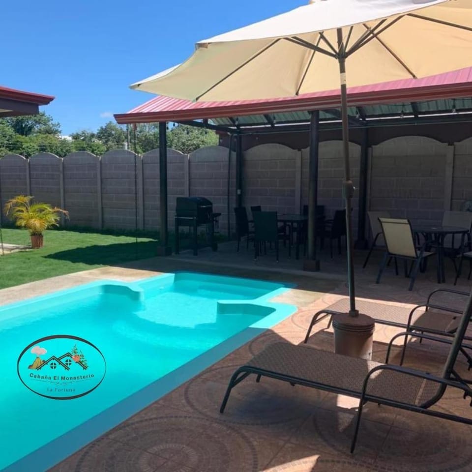 Cabaña El Monasterio Apartment in Alajuela Province