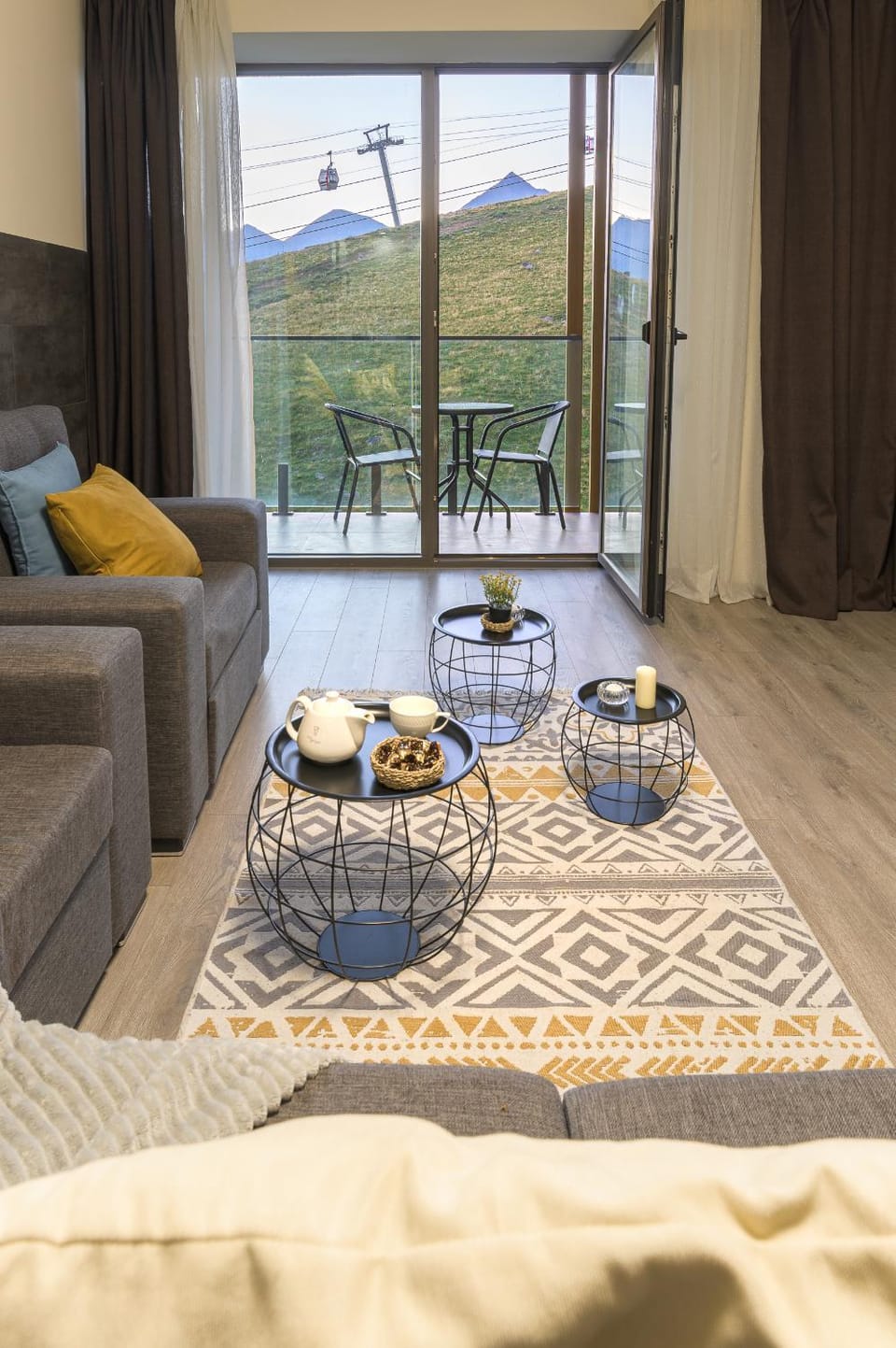 Natural landscape, View (from property/room), Balcony/Terrace, Mountain view