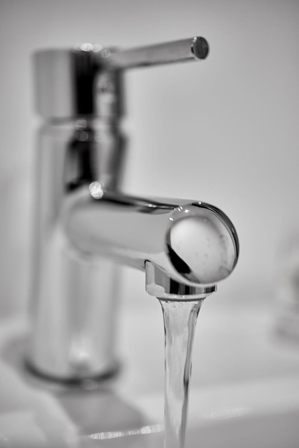 A L'Ombre du Pin "6" - Bright T2 near Disneyland and Paris, 1-4 Guests Apartment in Île-de-France