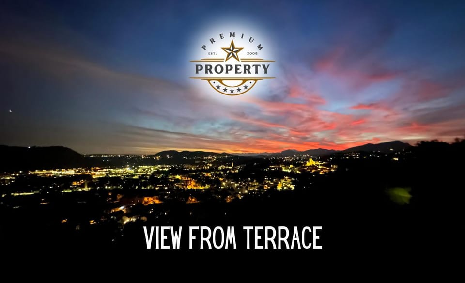 Bird's eye view, View (from property/room), City view, Mountain view, Sunset