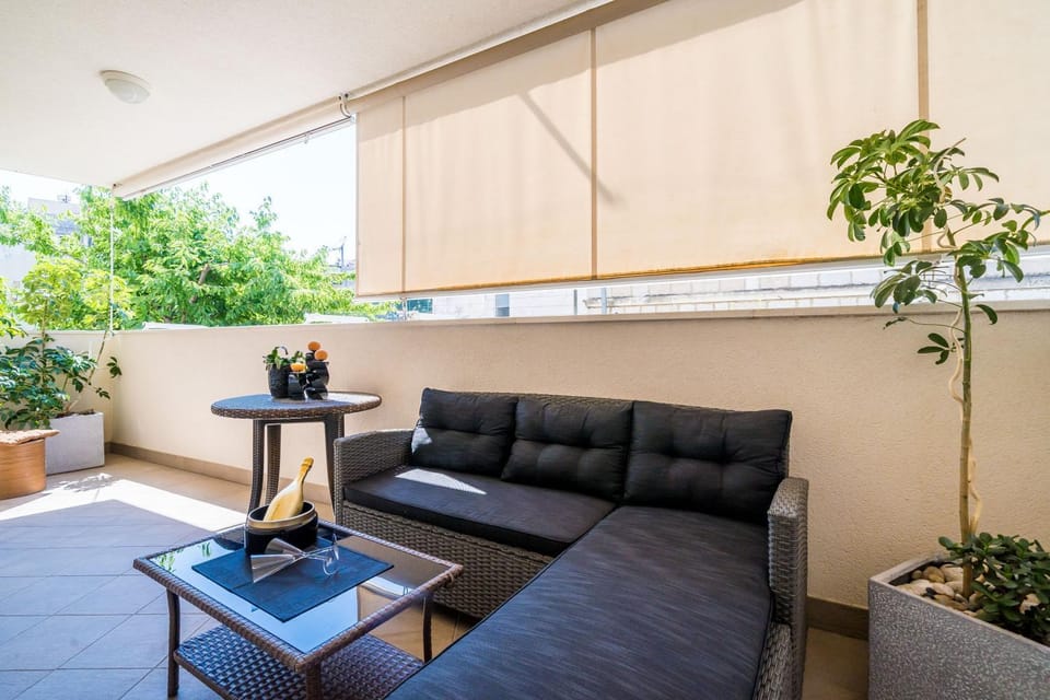 Balcony/Terrace, Seating area