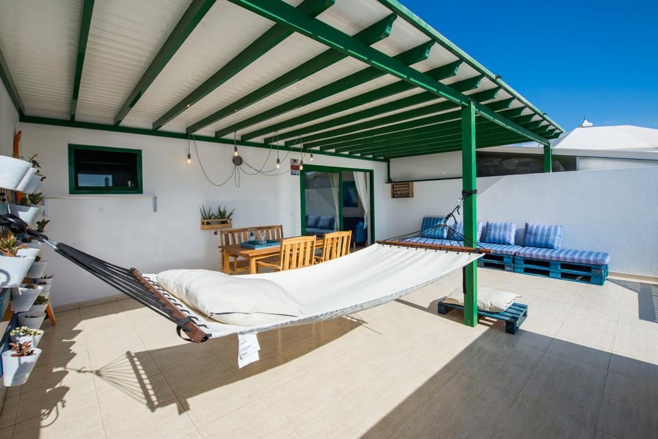 Patio, Balcony/Terrace