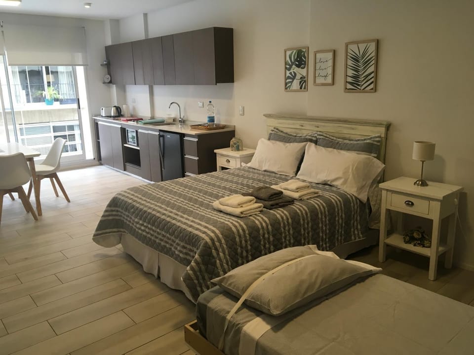 Bed, Kitchen or kitchenette