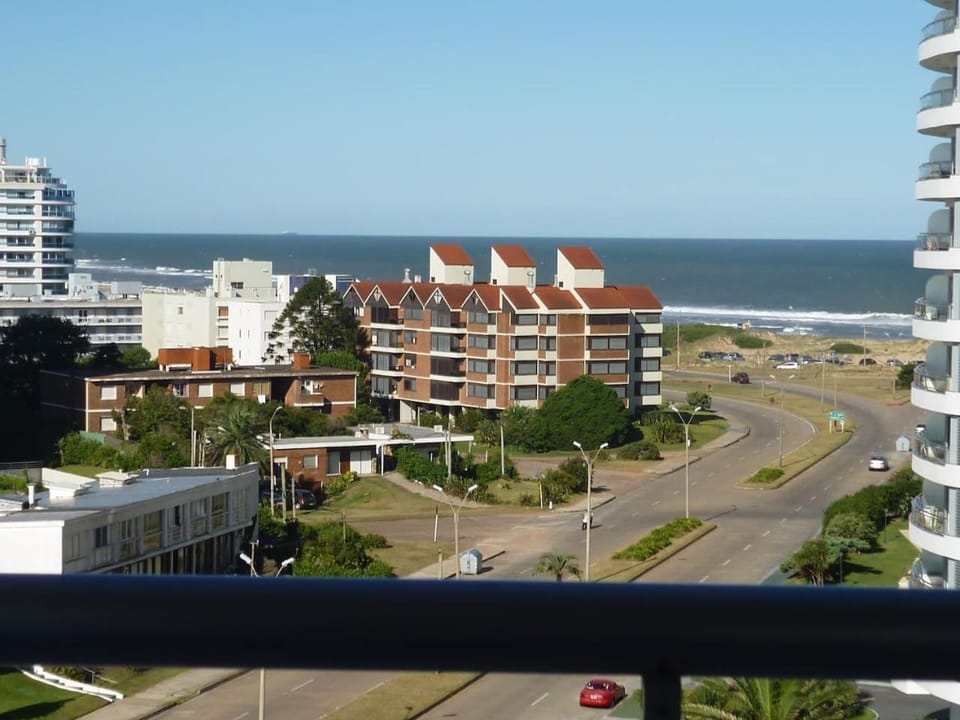 Balcony/Terrace, Sea view, Street view