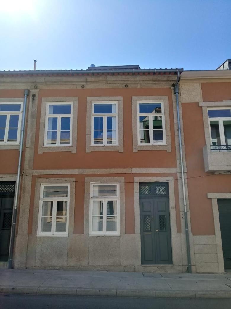 Property building, Property logo or sign