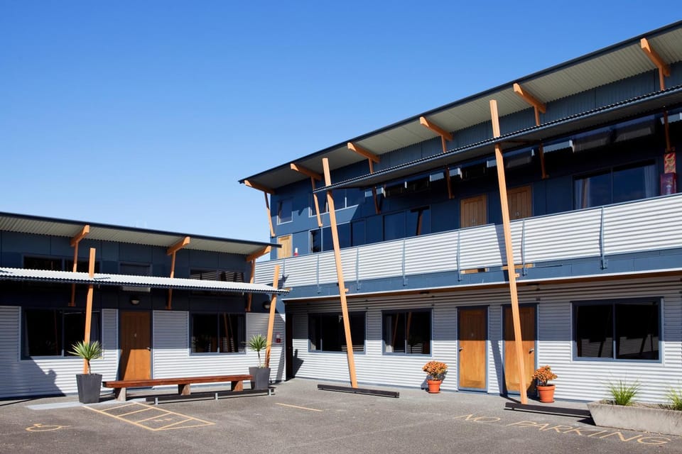 Property building, Day