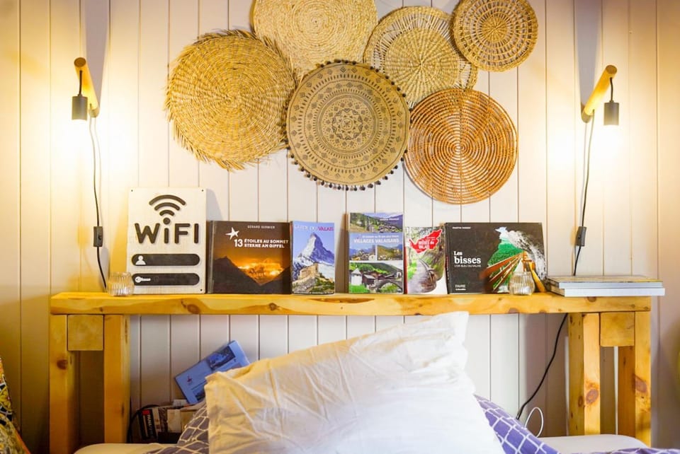 Chez Cathy chambre chez l'habitante Bed and Breakfast in Sion
