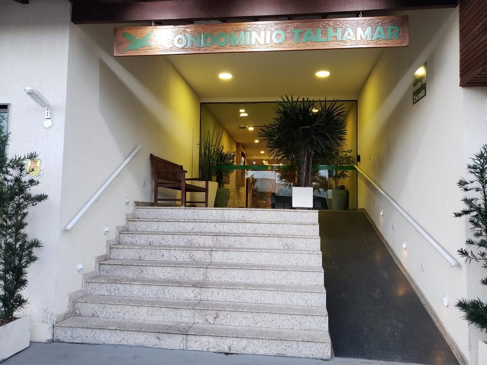Facade/entrance, Lobby or reception