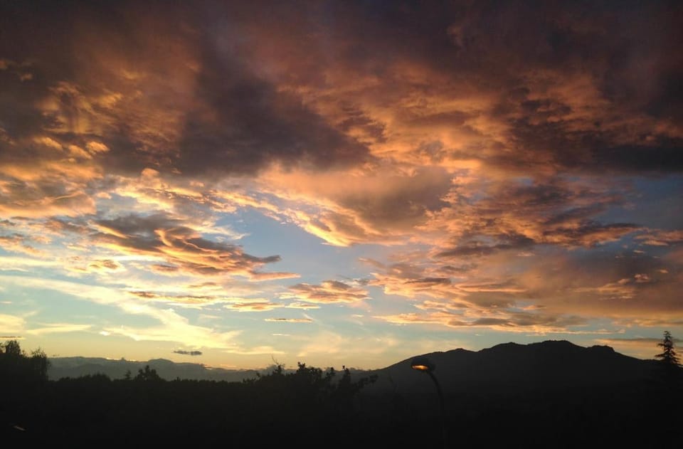 Day, Natural landscape, View (from property/room), Mountain view, Sunrise, Sunset