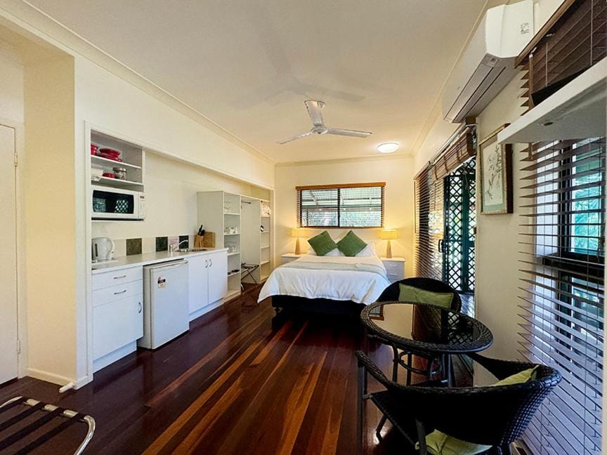True North B&B Bed and Breakfast in Florence Bay