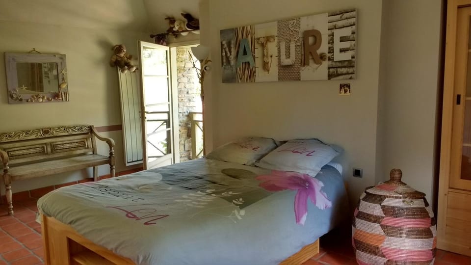 Les Hortensias Bed and Breakfast in Nouvelle-Aquitaine