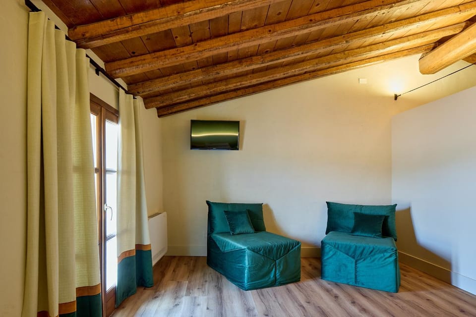 AGRITURISMO RIPA DEL BOSCO Farm Stay in Province of Brescia