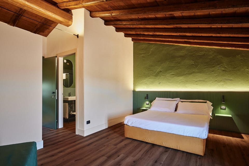 AGRITURISMO RIPA DEL BOSCO Farm Stay in Province of Brescia
