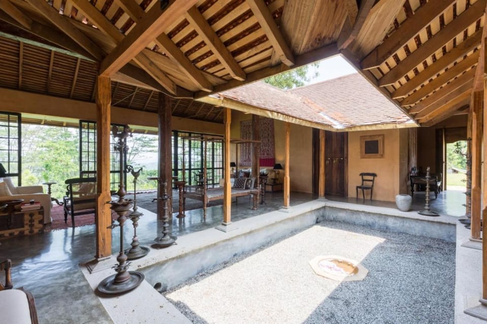Inner courtyard view