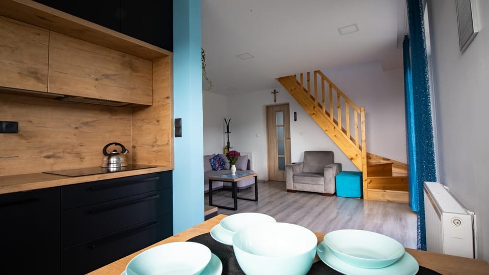 Kitchen or kitchenette, kitchen