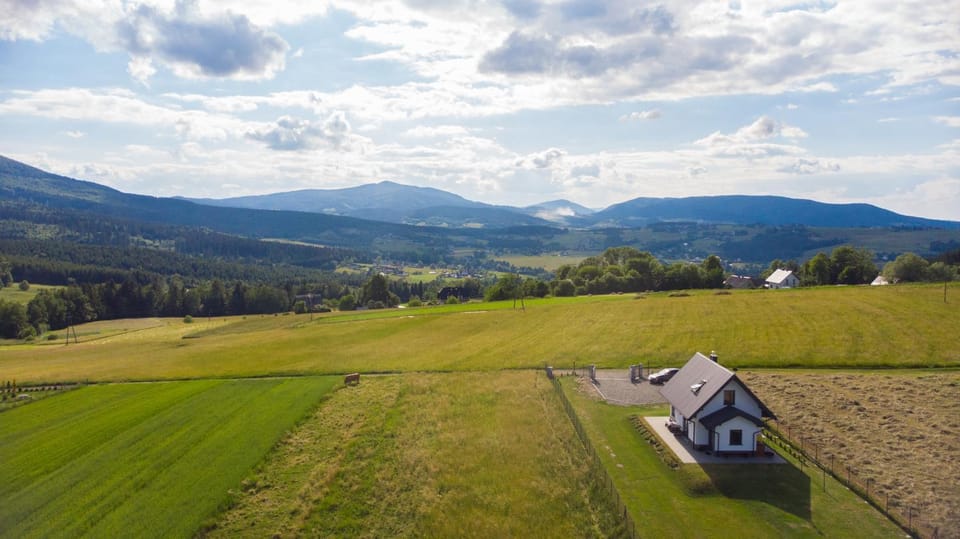 View (from property/room), Landmark view, Mountain view