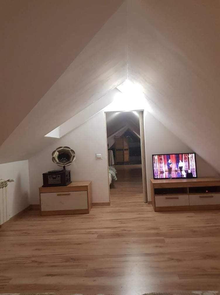 Zajazd Ponikiew - Noclegi Wadowice Bed and Breakfast in Lesser Poland Voivodeship
