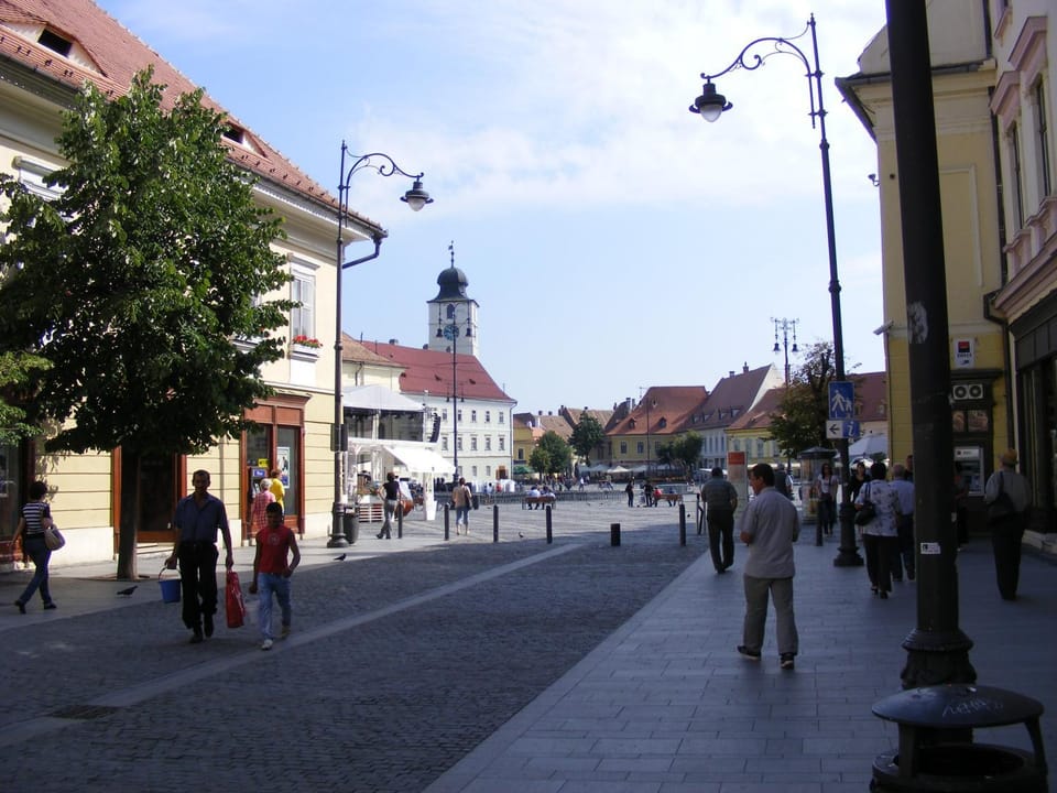 Nearby landmark
