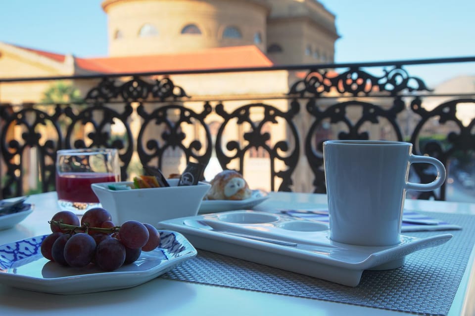 Food close-up, Landmark view, Breakfast
