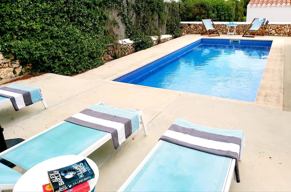 Patio, Day, Pool view, Swimming pool, sunbed