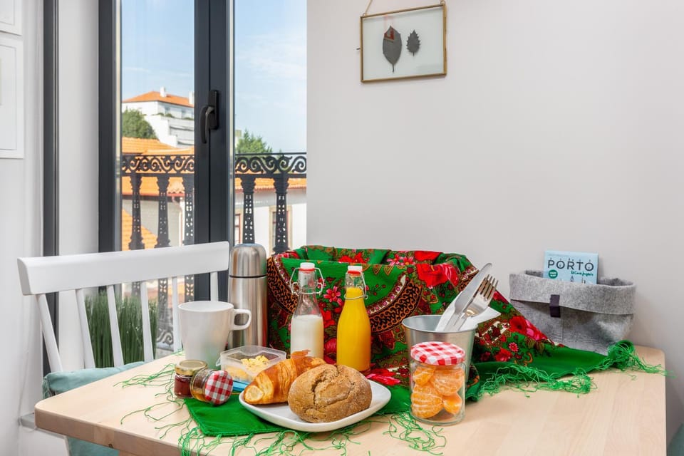 Dining area, Breakfast