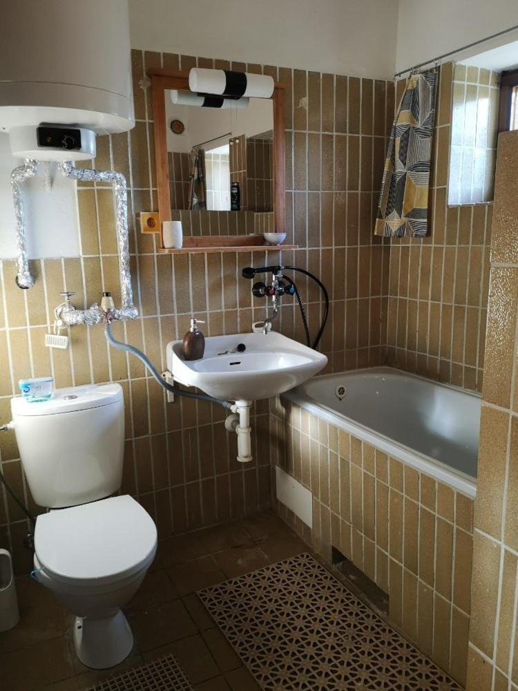 Toilet, Bathroom