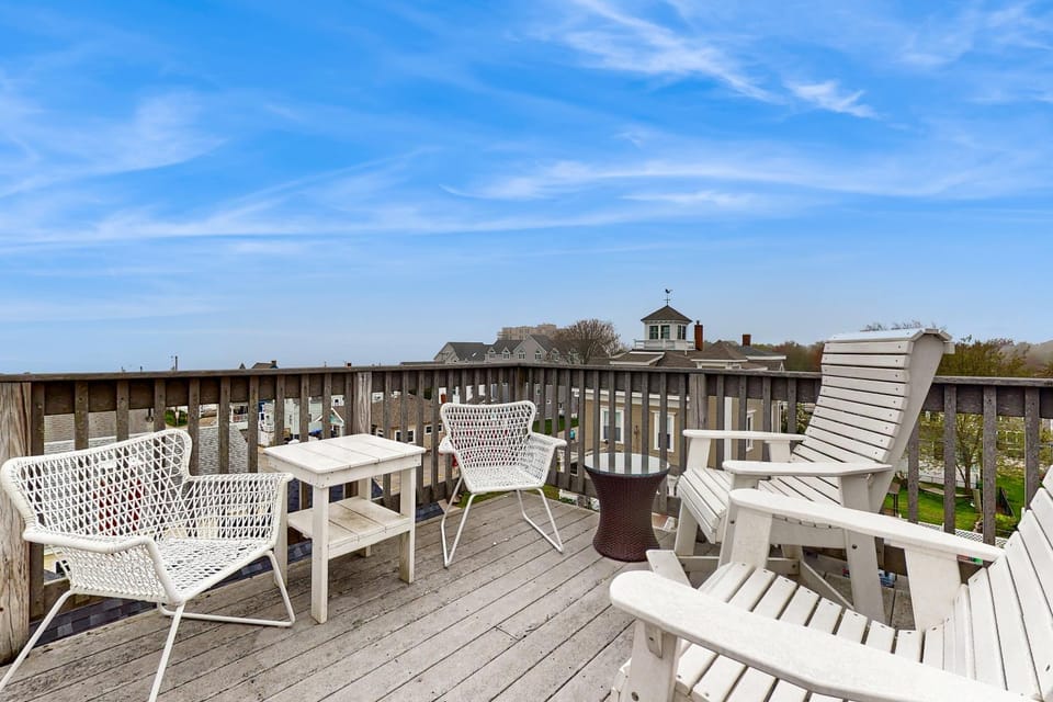 The Captain's Ship House in Old Orchard Beach