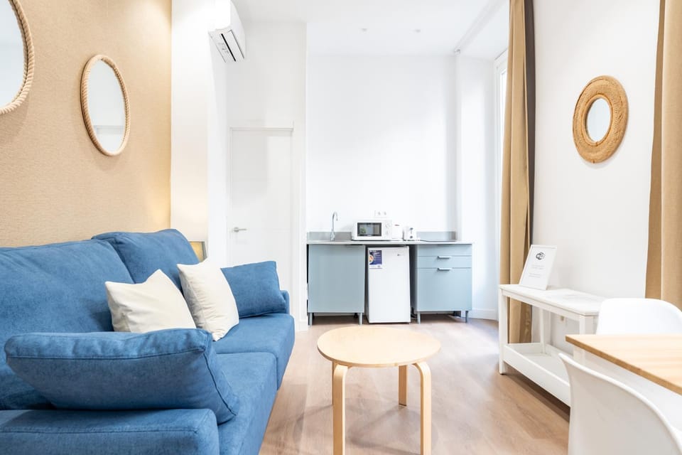 Living room, kitchen, air conditioner