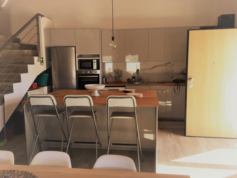 Coffee/tea facilities, Kitchen or kitchenette, kitchen