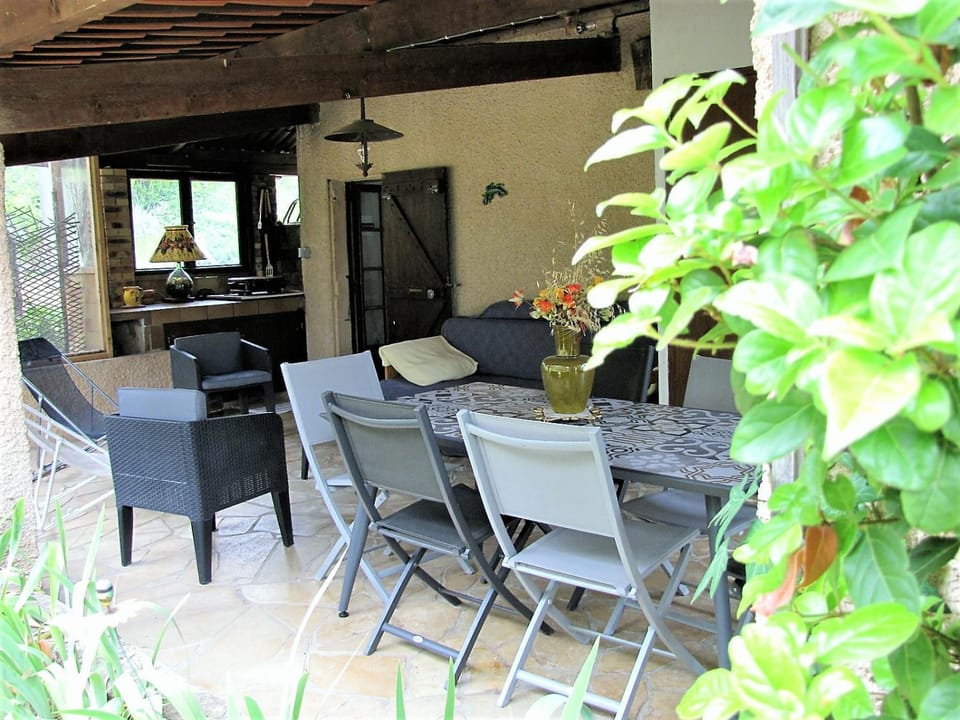 Patio, Balcony/Terrace