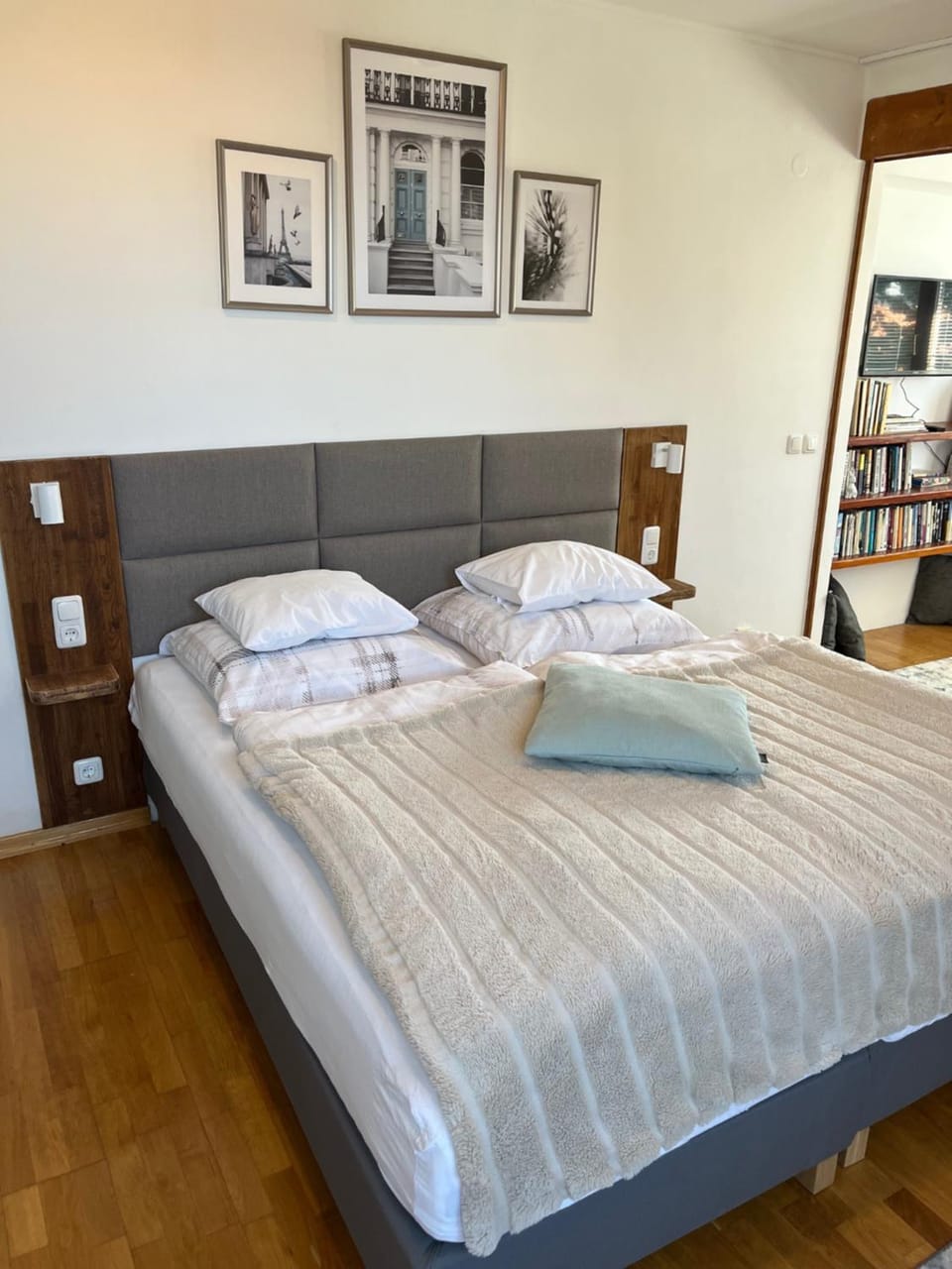 Bed, Bedroom