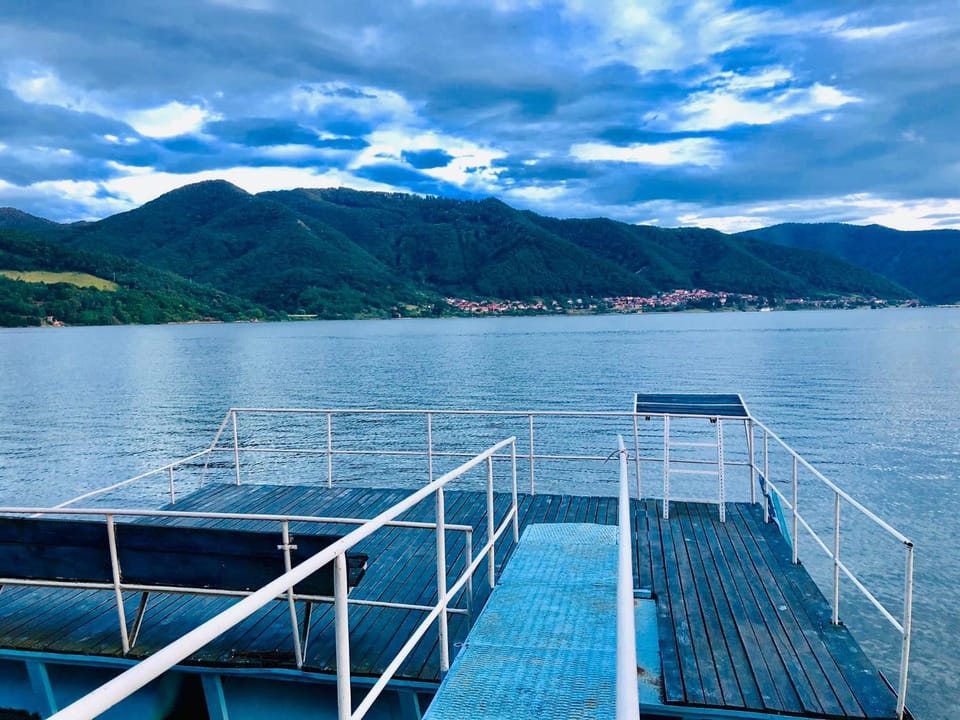 Natural landscape, Landmark view, Mountain view, River view