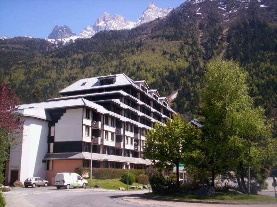 Appartement Chamonix avec accès aux domaines skiables et parking - FR-1-517-13 Apartment in Chamonix