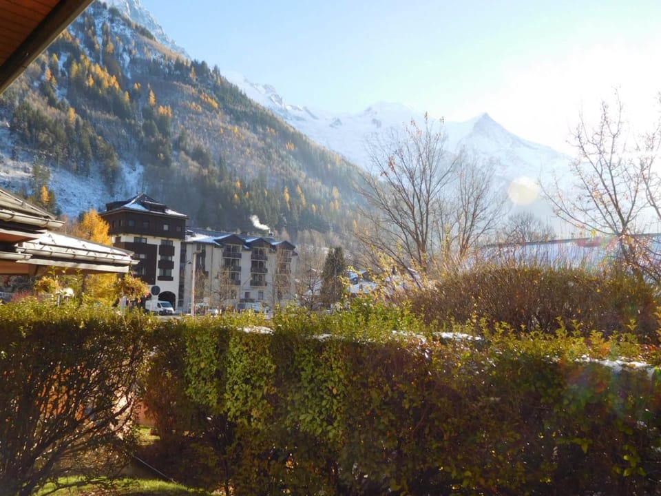 Appartement Chamonix avec accès aux domaines skiables et parking - FR-1-517-13 Apartment in Chamonix