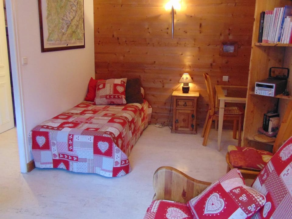Studio lumineux 3 pers, animaux admis, parking - FR-1-517-27 Apartment in Chamonix