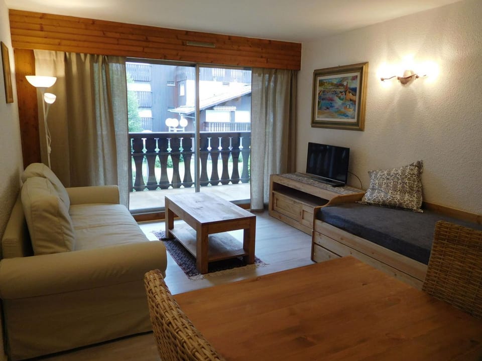 Appartement 2 pièces Chamonix avec Parking - FR-1-517-39 Apartment in Chamonix